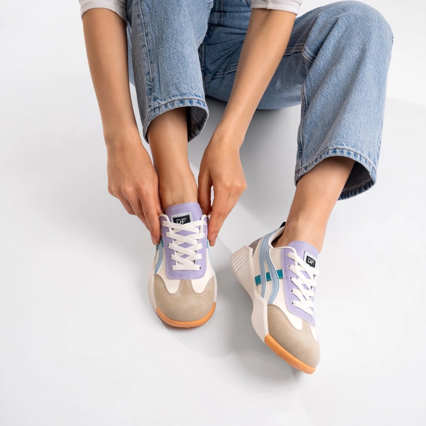 Luna | Everyday Comfort Sneakers