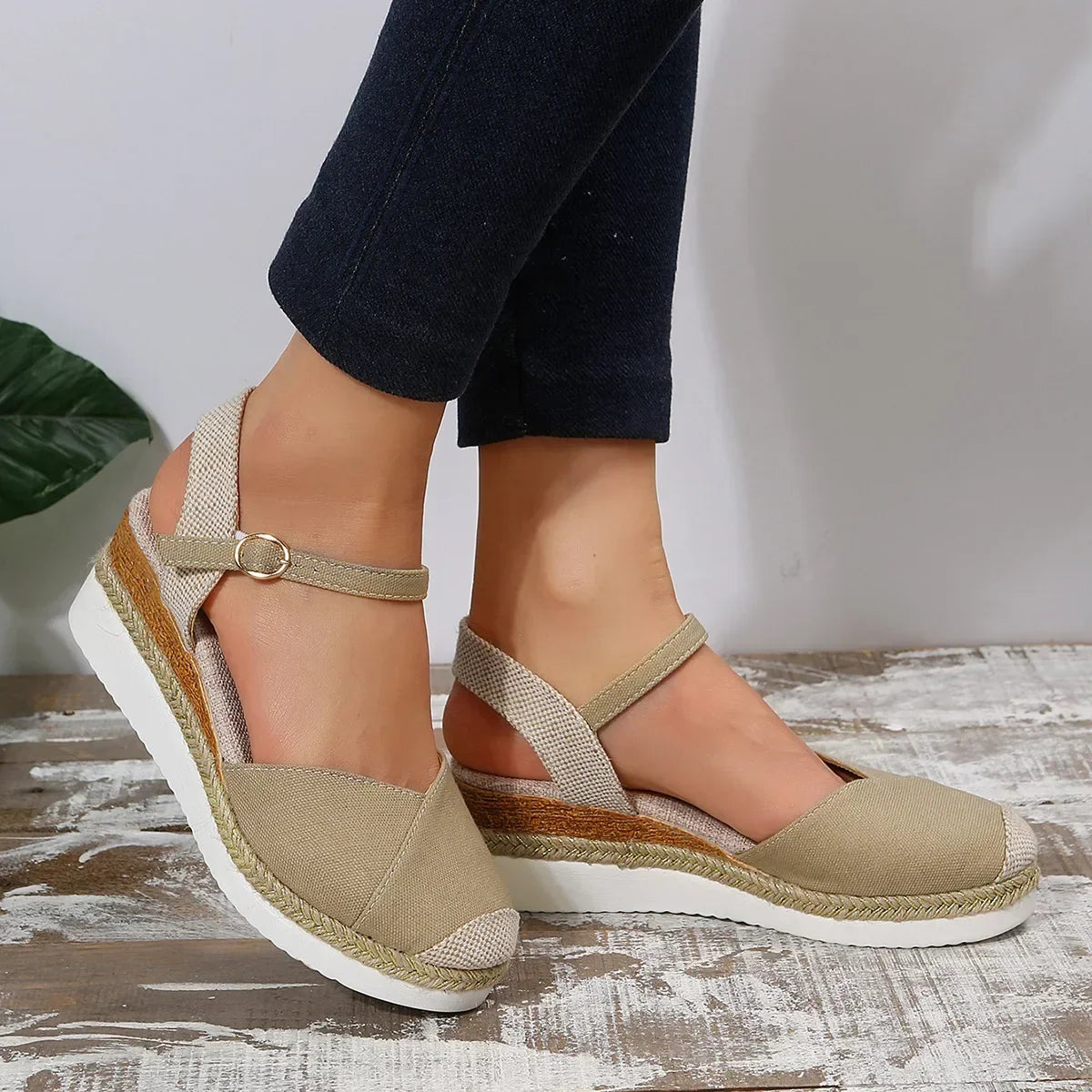 Tessa | Women's Closed Toe Wedge Sandals