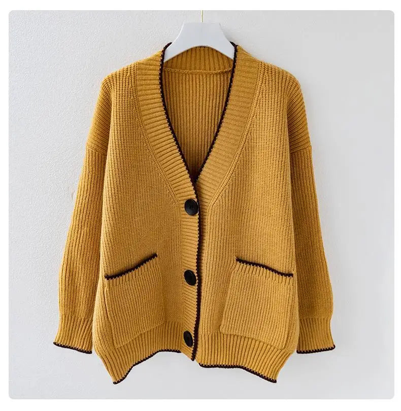 Valeria | Chic Button Cardigan