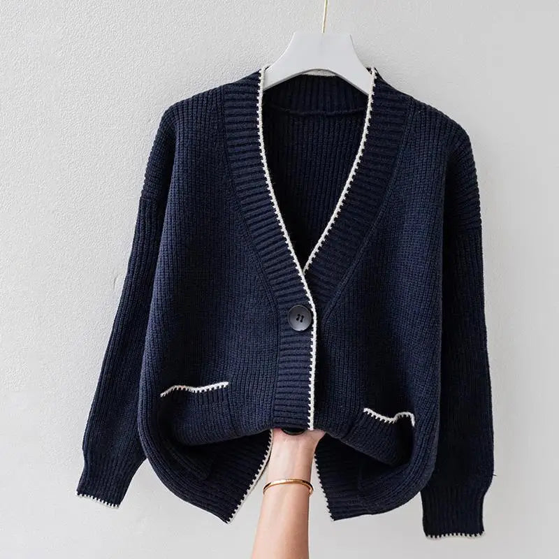 Valeria | Chic Button Cardigan