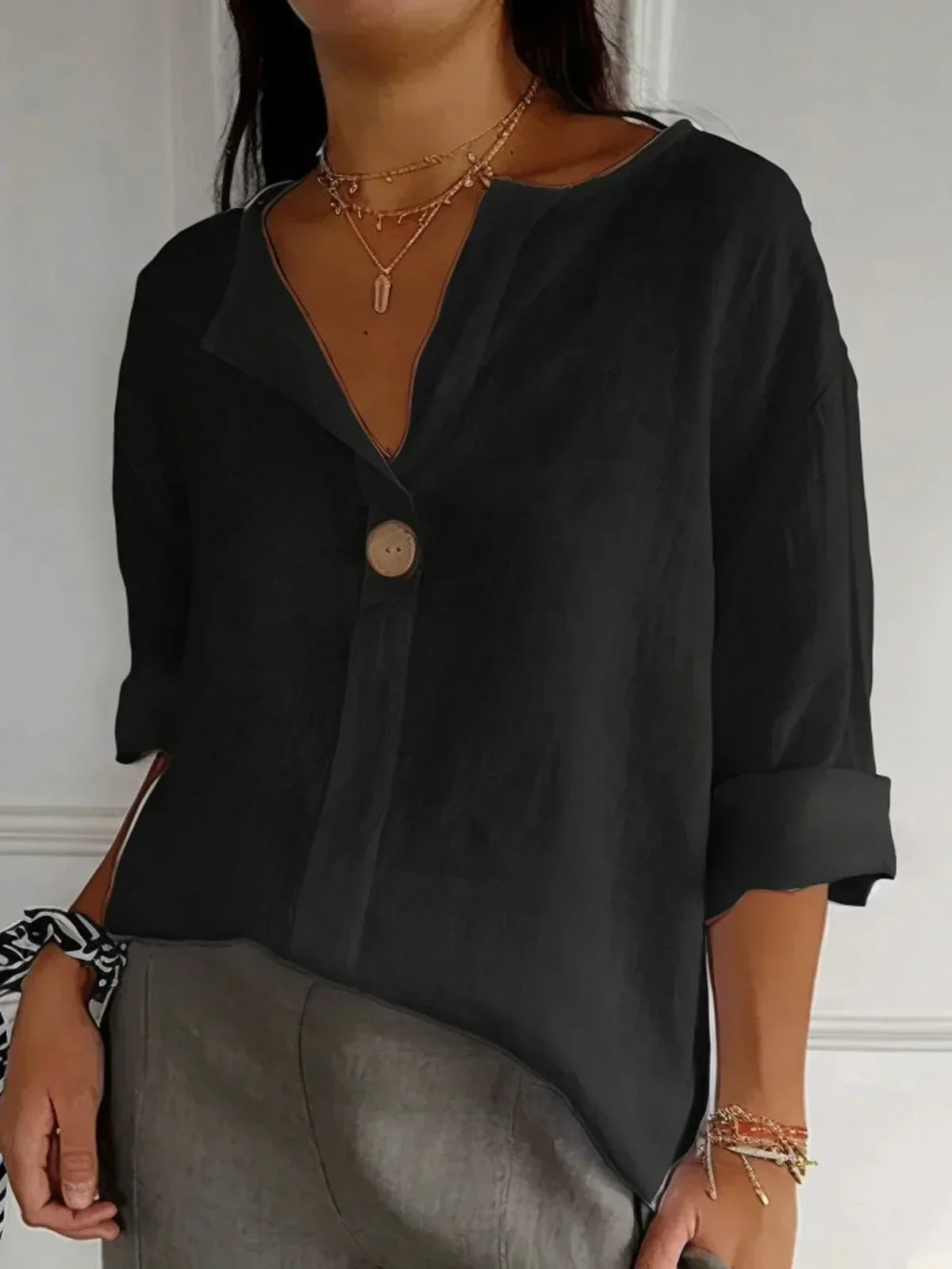 Livia | Casual V-Neck Blouse